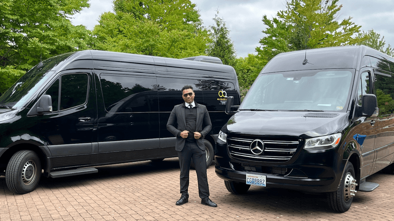 All Black Limo’s luxury vehicles, representing professionalism and seamless corporate transportation in Seattle.