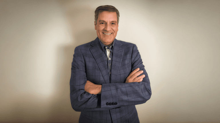 Fernando Gama Rahal, a global franchising leader, known for innovation and international business growth.