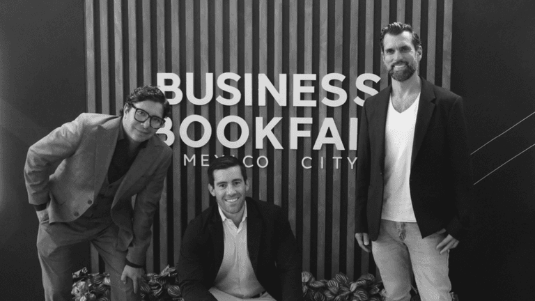 Alex Pacheco, founder of Epicbook, with colleagues at the Business Book Fair in Mexico City, showcasing their publishing expertise.