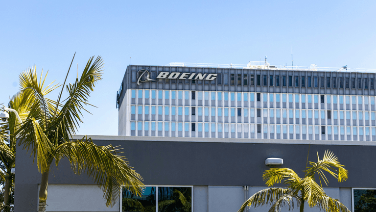 Boeing to Lay Off 17,000 Employees, Delay 777X Amid Mounting Financial and Labor Pressures