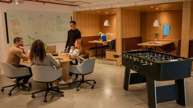 Anthropic CEO Warns AI Could Wipe Out Half of Entry-Level White-Collar Jobs