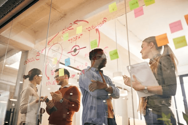 How CEOs Can Foster a Culture of Innovation in 2024: Leading Change from the Top