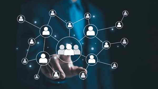 The Importance of Networking for CEOs: How Building Strategic Relationships Can Drive Growth in 2024