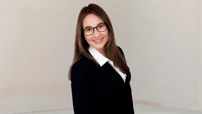 AI consultant Leila Kaneda guiding organizations on human-centered AI strategy, combining machine learning expertise, creativity, and leadership to empower teams.