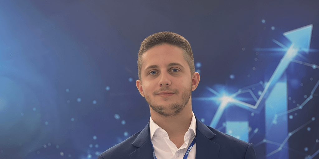 Leonidas Diamantopoulos, CEO of TechIns, stands against a digital backdrop, representing innovation and growth in Southeast Europe.
