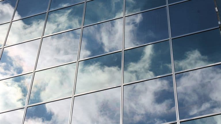 Oracle’s Cloud Revenue Surges 27% in Q4 Fiscal ’25, Accelerating Enterprise Shift to AI and Infrastructure Solutions