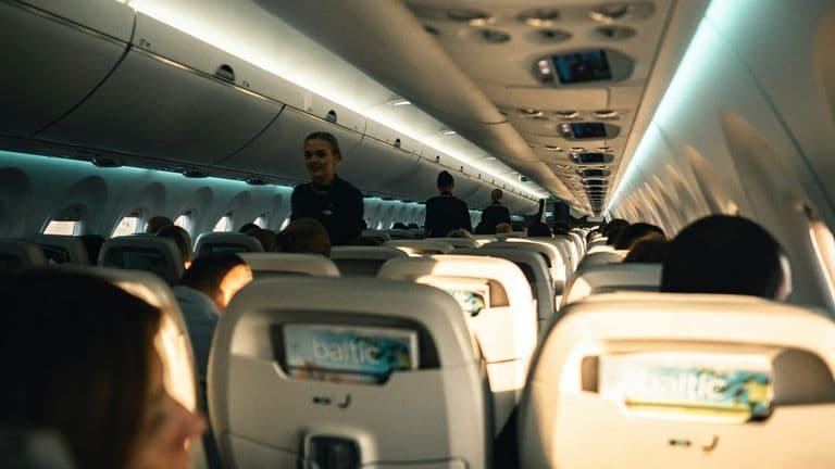 U.S. Airspace Capacity Temporarily Reduced as FAA Responds to Shutdown-Driven Staffing Constraints