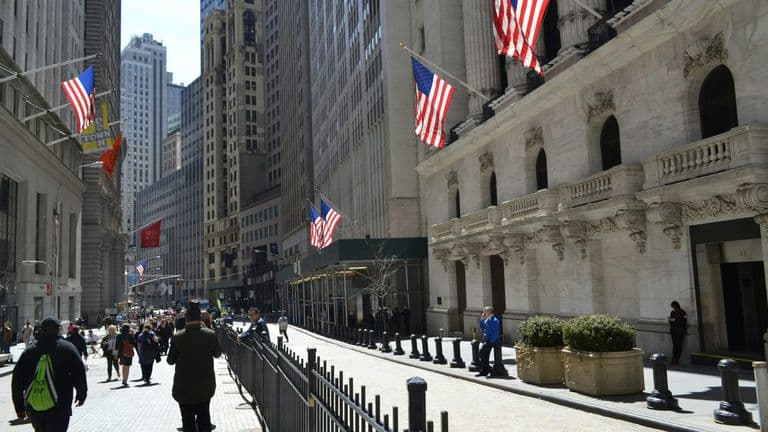 Fed Holds Fire in Late April FOMC, Signals Market Reactions
