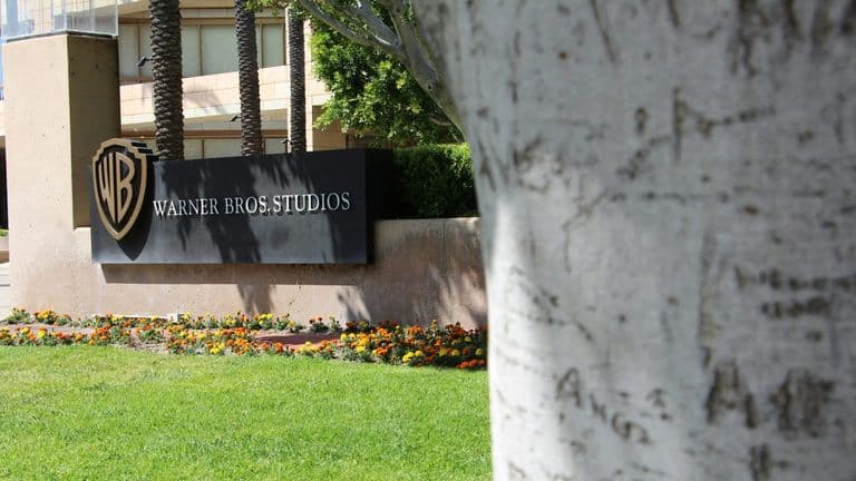 Streaming and Media Industry Sees Intensified M&A Activity as Warner Bros. Discovery Becomes Center of High-Stakes Bidding War