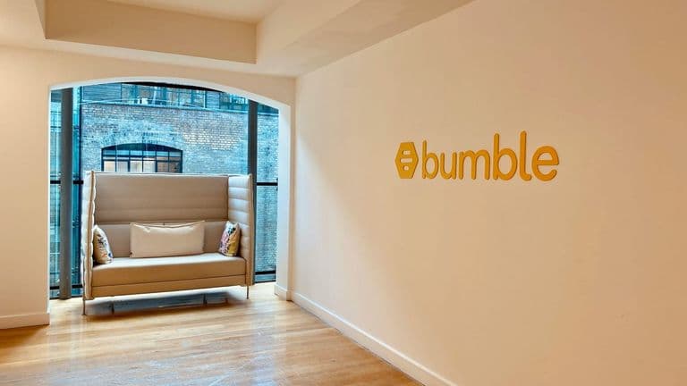 Whitney Wolfe Herd Returns as Bumble CEO Amid Strategic Overhaul