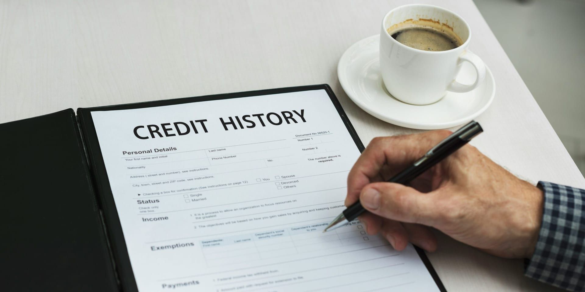 Major Banks Warn of Recessionary Signals in Credit Data