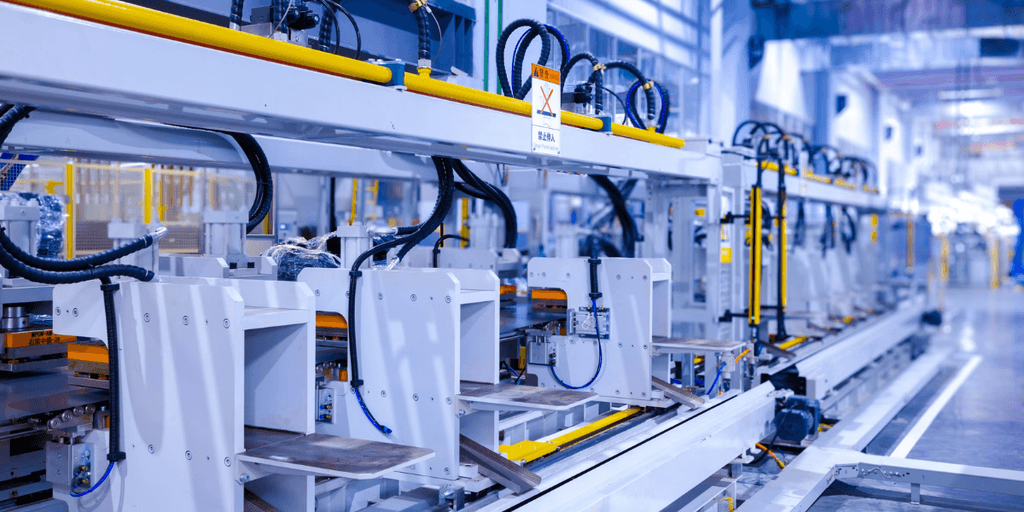 U.S. Manufacturing Expansion Signals Strong Start to Q2 Growth