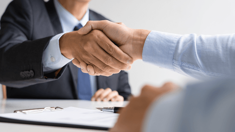 U.S. Corporate Hiring Shifts Toward Skills-Based Leadership as Businesses Adapt to Economic Change