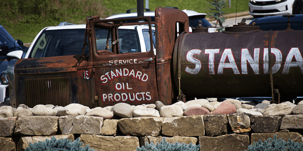Oil Price Stability and Strong Earnings Lift Business Confidence Heading Into May