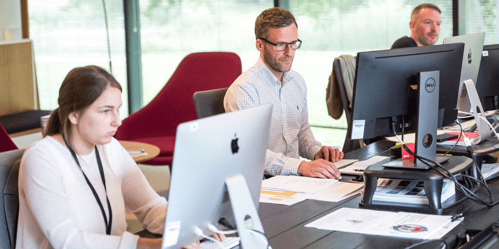 Major U.S. Companies Expand Workforce Training Programs to Prepare Employees for AI-Driven Business Operations