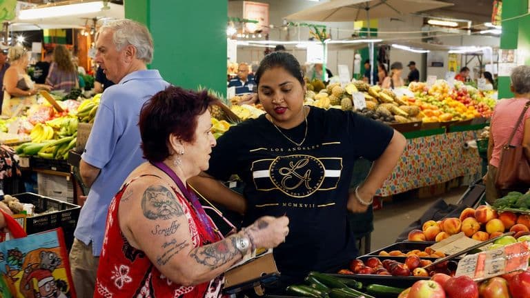 CEOs Diverge from Consumer Sentiment as Economic Outlook Splits