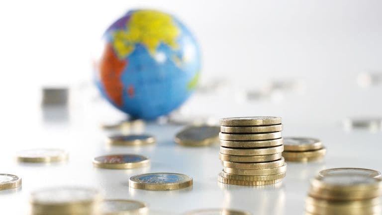 Global Earnings Outlook Brightens Against Geopolitical Backdrop