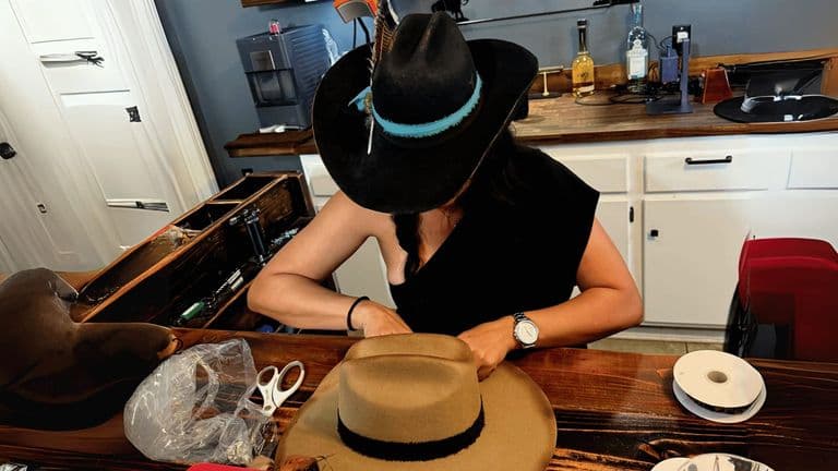 Lola's Fox Bar Hat
