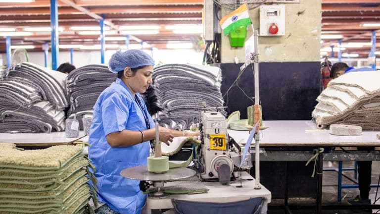 U.S. Manufacturing Sector Returns to Growth in May, Ending Six-Month Decline