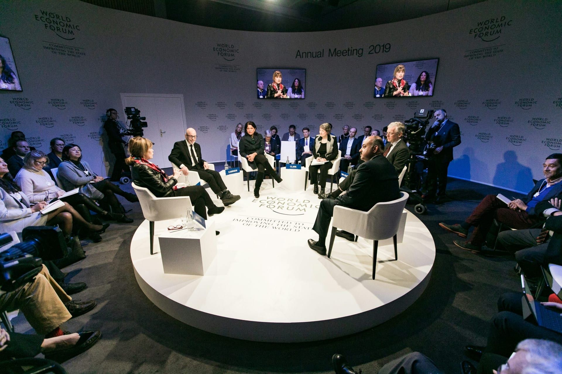 April 2024 Business Growth Summit: Innovation, Networking, and Opportunities