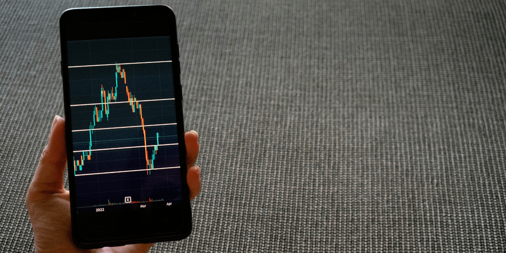 U.S. Markets Navigate Volatility as Investors Brace for Key Economic Data
