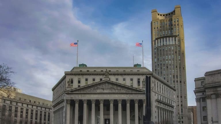 Federal Reserve Forecasts Slower Economic Growth and Gradual Rate Cuts in 2024