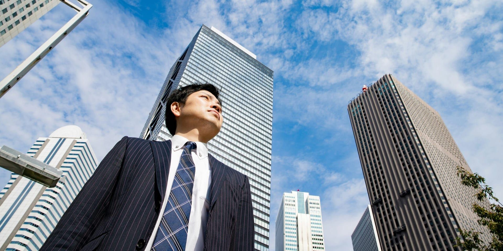 CEO Confidence Surges as U.S. Executives Prepare for a New Era of Strategic Growth in 2025