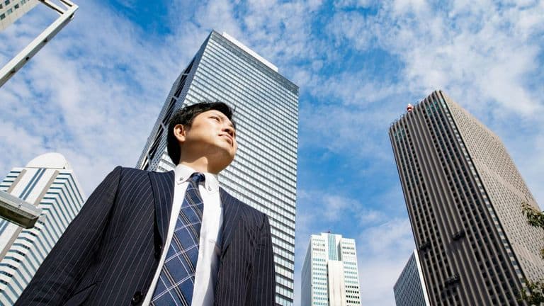CEO Confidence Surges as U.S. Executives Prepare for a New Era of Strategic Growth in 2025