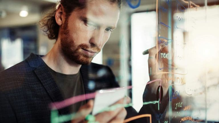 Leading the Charge: How Digital Transformation Is Driving Business Growth in 2023