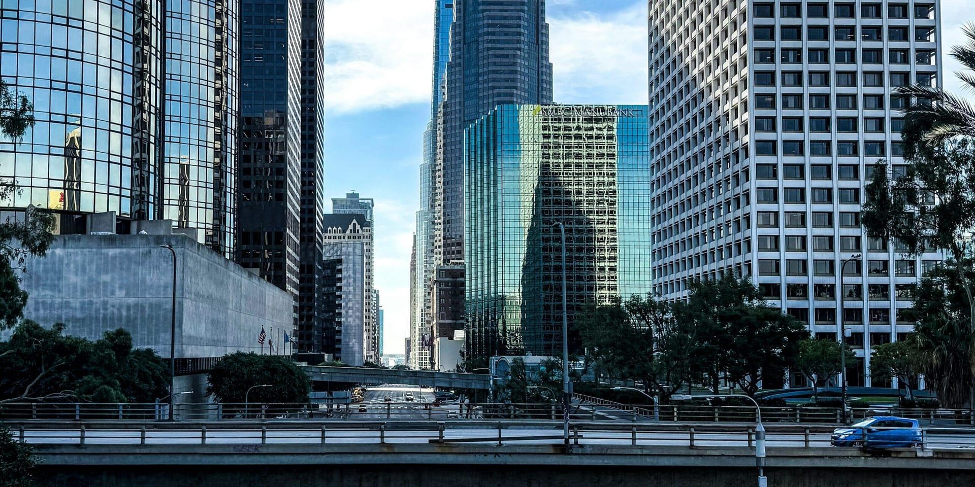 Executive Turnover Signals Strategic Repositioning as U.S. Corporations Prepare for 2026