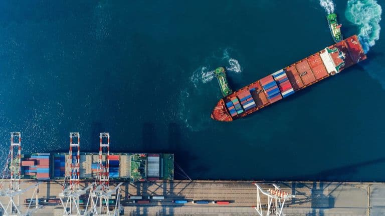 Global Supply Chain Shifts Push U.S. Firms to Invest Heavily in Mexico