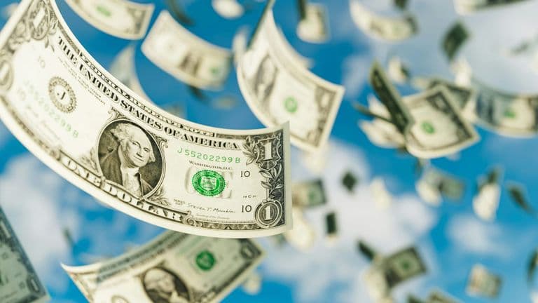Dollar Tree Finance Chief Steps Down as Retailer Upgrades Guidance