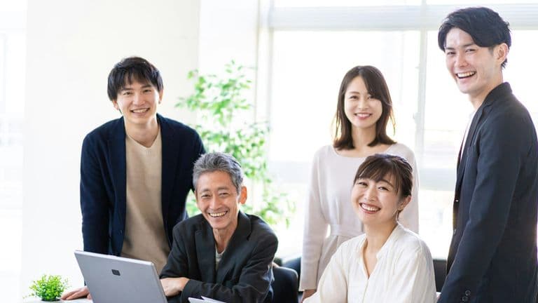 SoftBank Launches Global Talent Hunt to Revamp Vision Fund Leadership