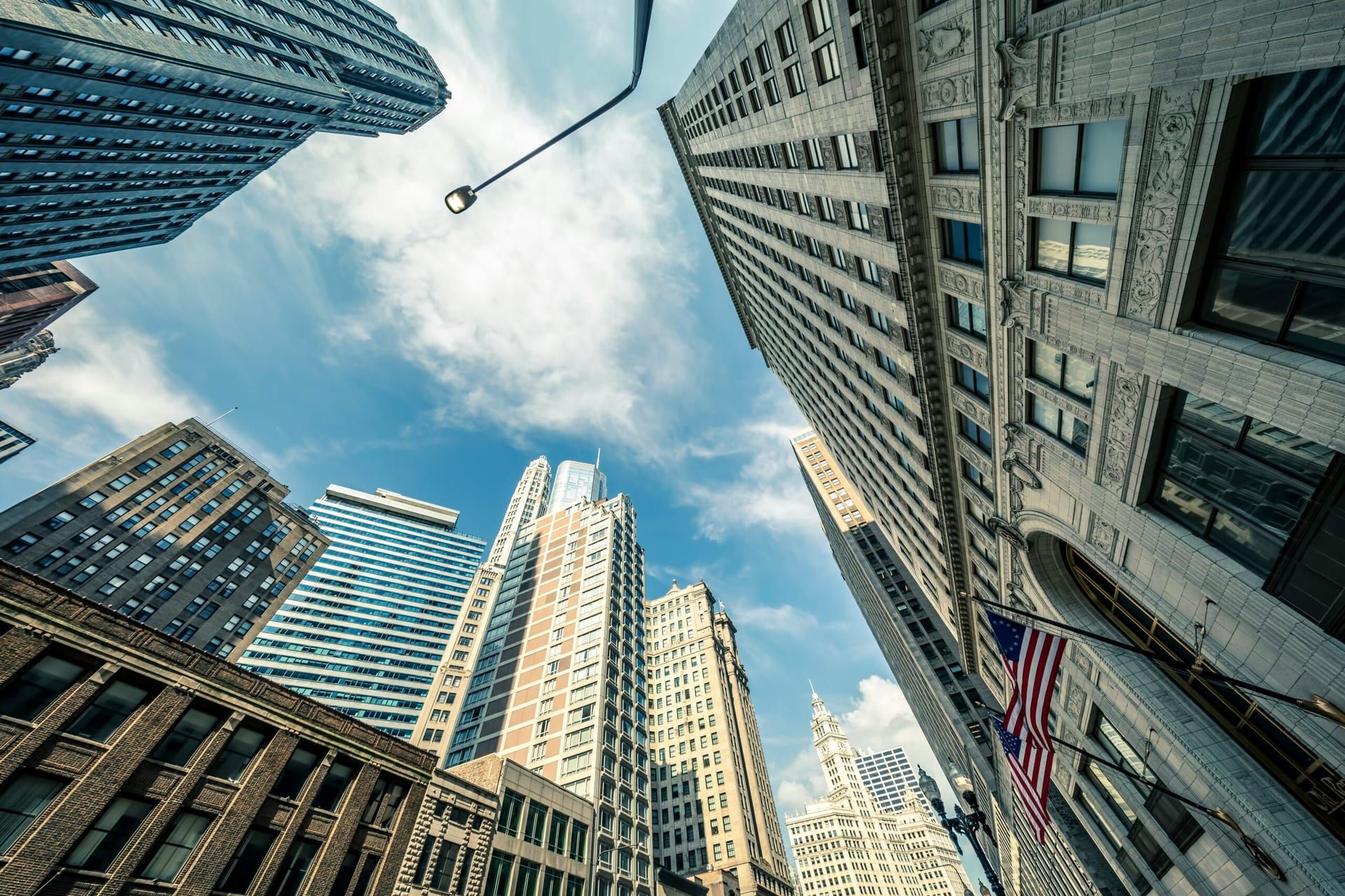 U.S. Corporate Boards Shift Focus to Growth in 2025, Survey Finds