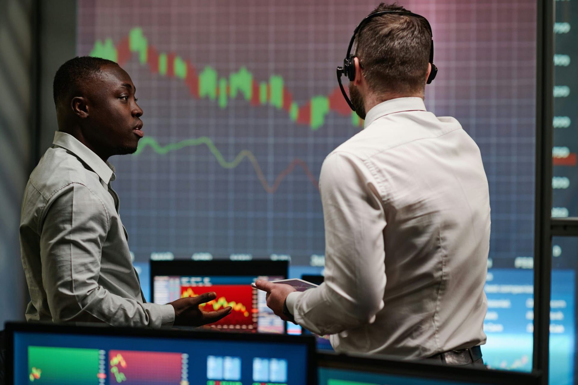 CEO Confidence Index Falls to 5-Year Low, Business Roundtable Warns