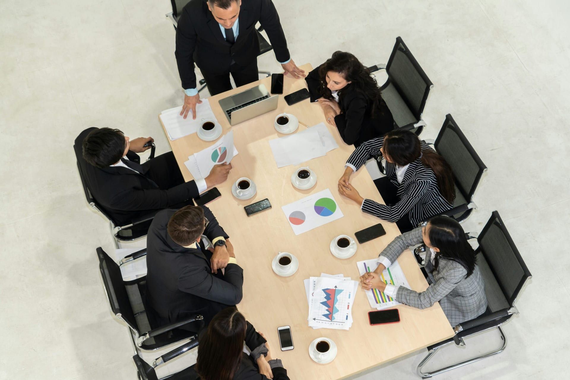 Corporate Boards Navigate Governance Challenges in 2025