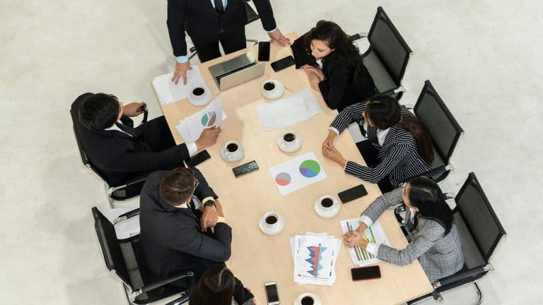Corporate Boards Navigate Governance Challenges in 2025