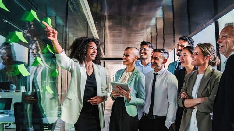 Navigating the Shift to Digital Transformation in Financial Leadership