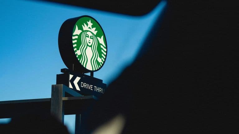 Starbucks CEO Charts Bold U.S. Growth Strategy: People, Menu & Expansion at Forefront