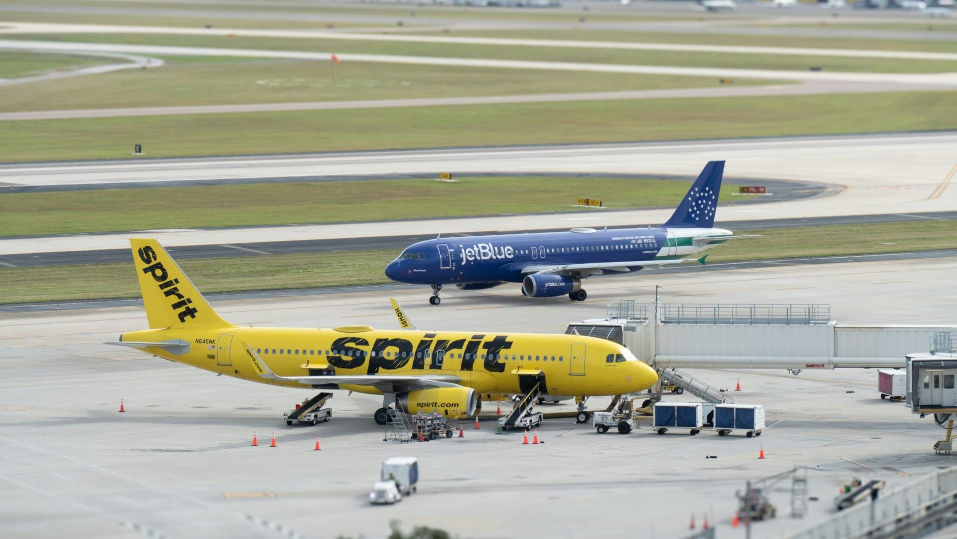 Dave Davis Takes the Helm as Spirit Airlines CEO, Aims to Transform the Ultra‑Low‑Cost Carrier