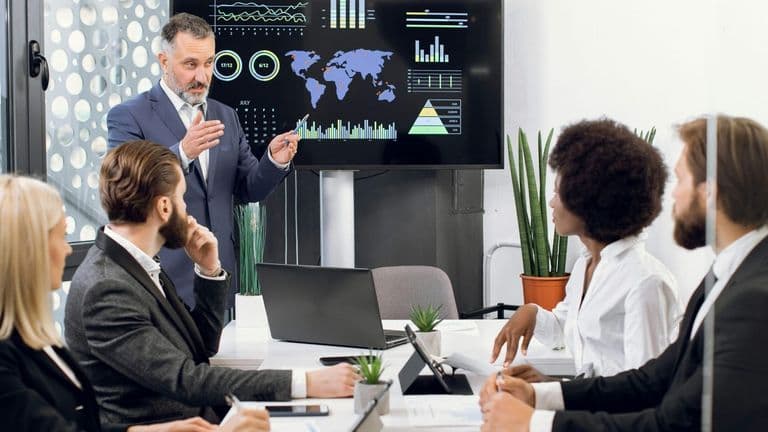 Revolutionizing Business with AI: How CEO Leaders are Shaping the Future of Tech Innovation