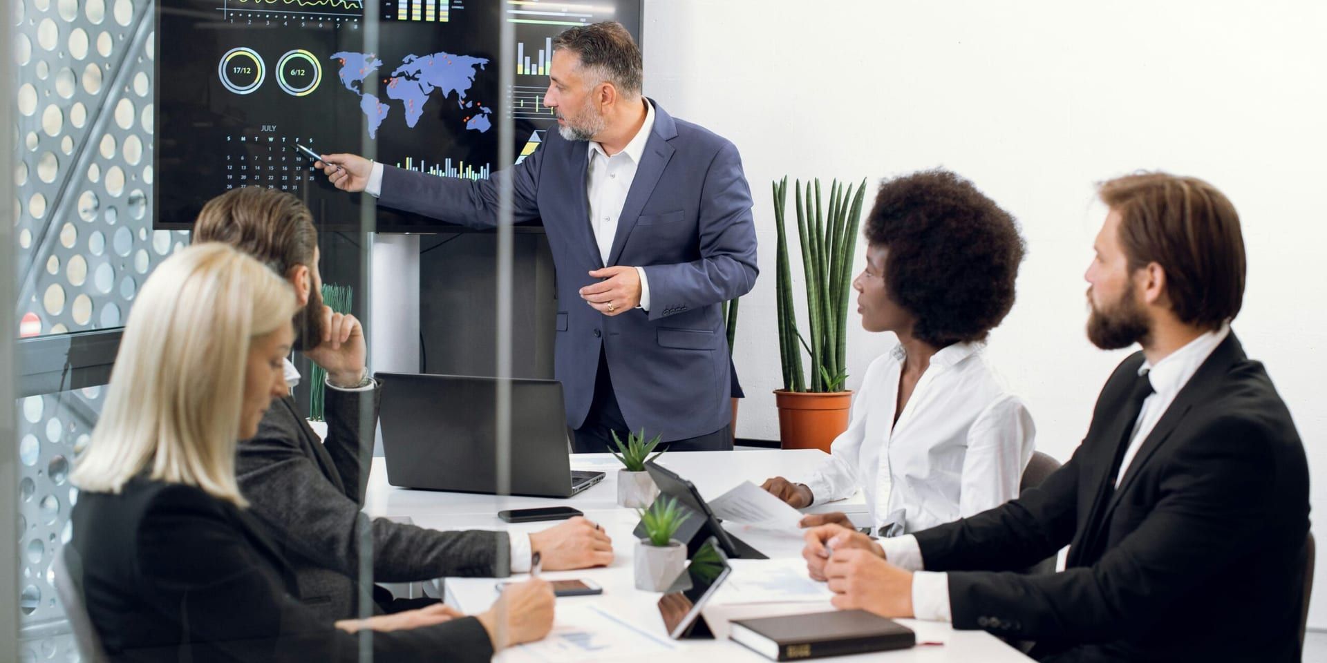 U.S. Corporate Boards Embrace AI to Enhance Decision-Making in 2025