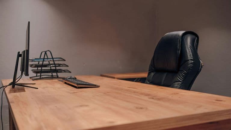 CEO Turnover Hits Record High in 2025, Succession Planning in Crisis