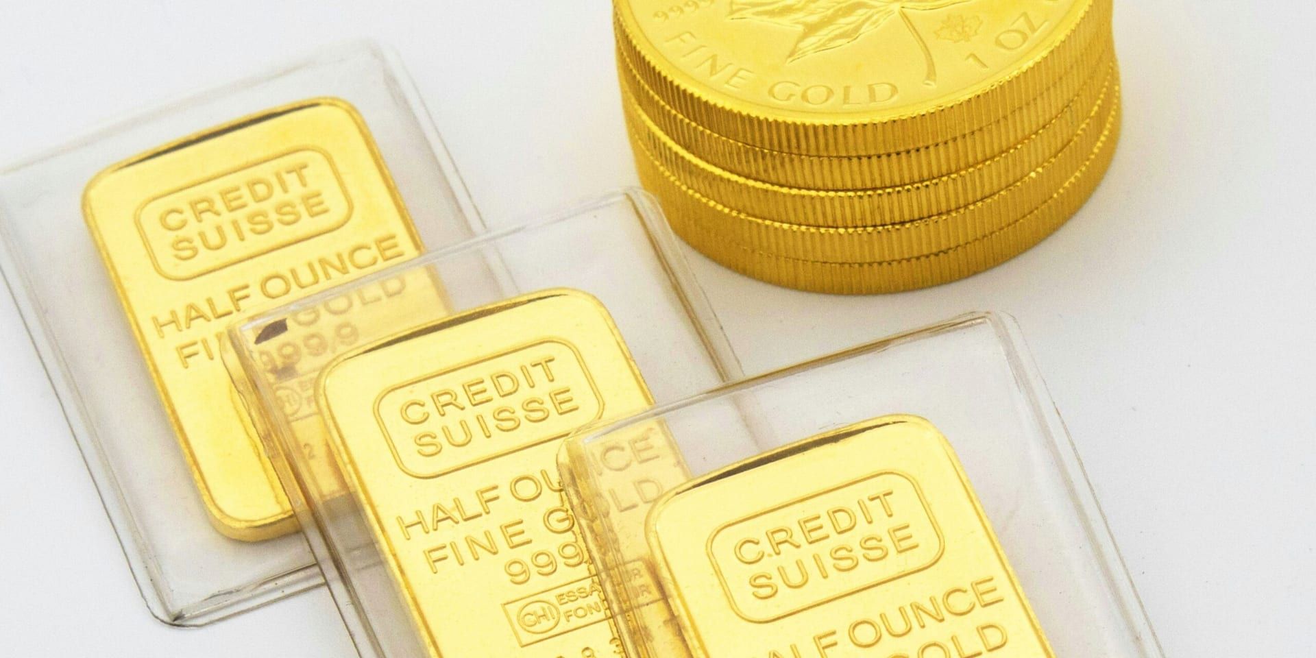 Surge in Gold Investments Amid Economic Uncertainty