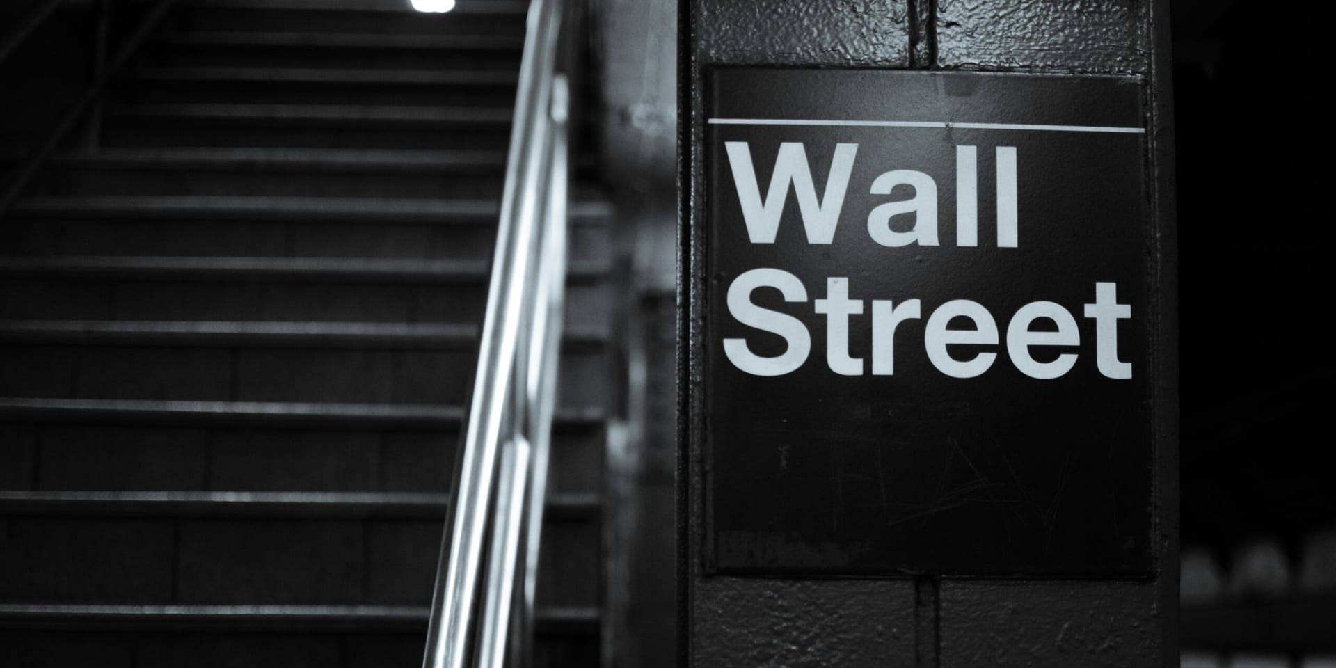 Wall Street Banks Signal Strength Despite Policy Ambiguity