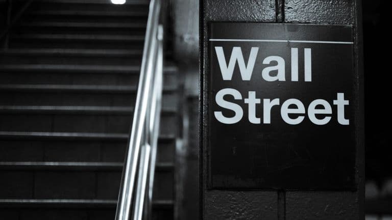 Wall Street Banks Signal Strength Despite Policy Ambiguity