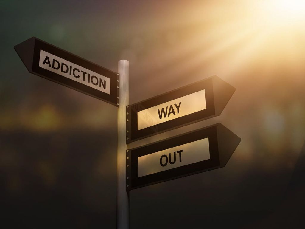Navigating addiction: 5 supportive strategies to maintain your income