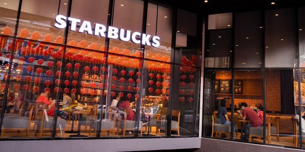Starbucks Transforms Nashville Store to Celebrate Swift’s New Album
