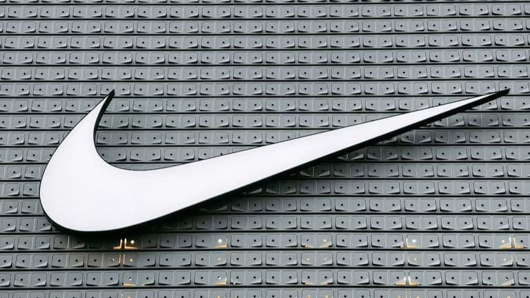 Nike Prepares for Earnings Report Amidst Turnaround Efforts