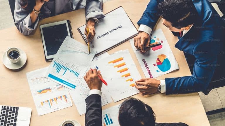 Navigating Corporate Strategy in 2025: Embracing Change for Sustainable Growth